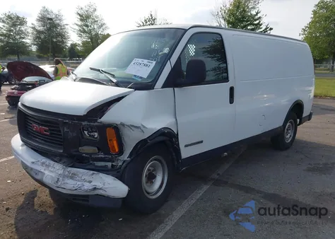 1999 GMC Savana Standard из США, поврежденный, VIN 1GTFG25MXX1069117